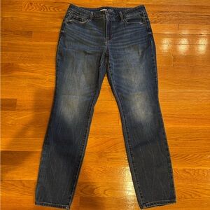 Old Navy Pop Icon Skinny Jean Size 10 Short